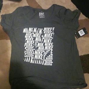 2XL Brand New Nike Women's Shirt